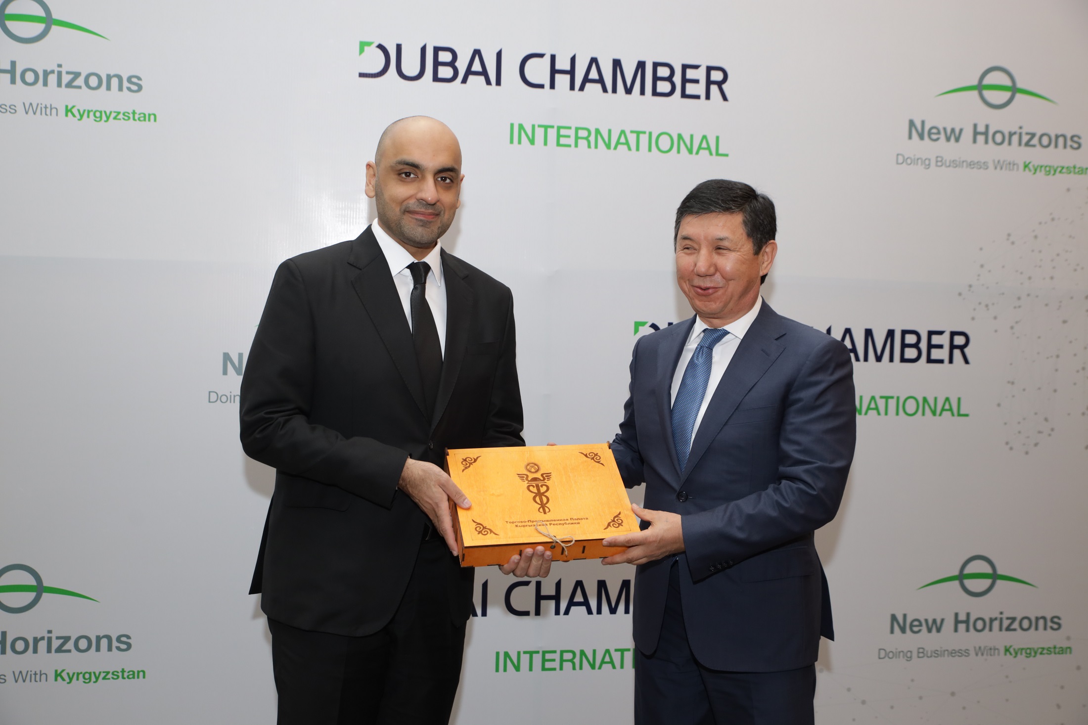 غرفة دبي العالمية تختتم بعثتها التجارية إلى آسيا الوسطى بتنظيم منتدى اقتصادي ولقاءات أعمال ثنائية في قيرغيزستان لدعم توسع شركات الإمارة